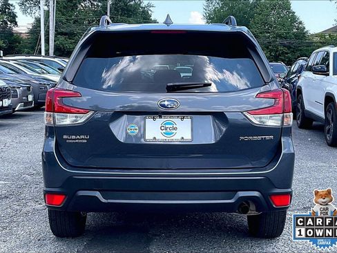 Certified 2023 Subaru Forester Premium AWD/4WD image 4
