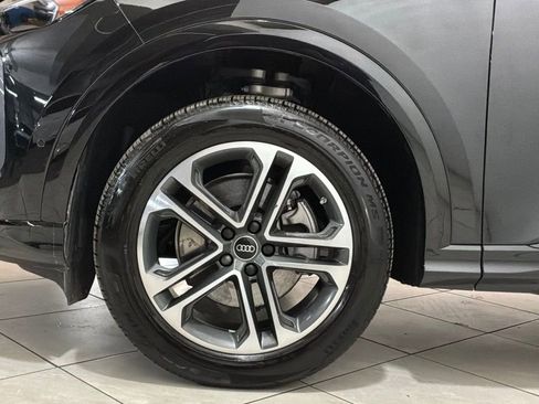 Certified 2025 Audi Q5 Premium Plus w/ Premium Plus AWD/4WD image 18