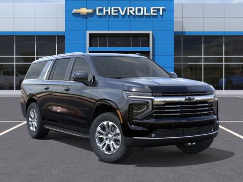 New 2026 Chevrolet Suburban LT w/ Comfort Package AWD/4WD image 31
