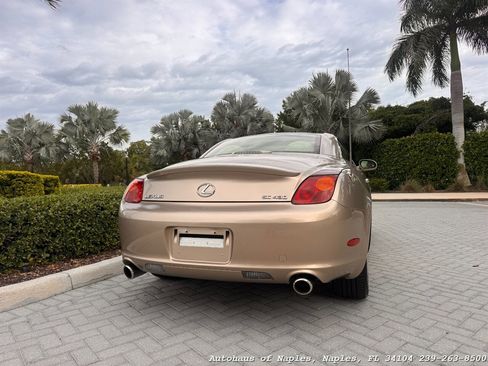 Used 2002 Lexus SC 430 Convertible RWD image 6
