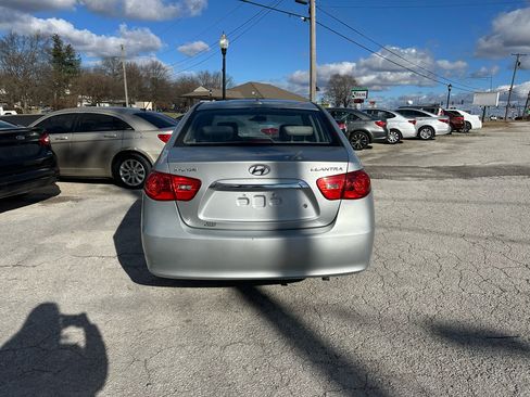 Used 2010 Hyundai Elantra SE image 6