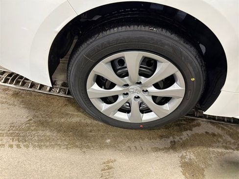 New 2026 Toyota Corolla LE image 19