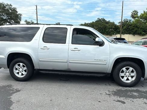 Used 2014 GMC Yukon XL SLT RWD image 7