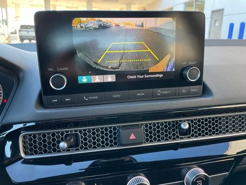 Used 2024 Honda Civic Sport image 17