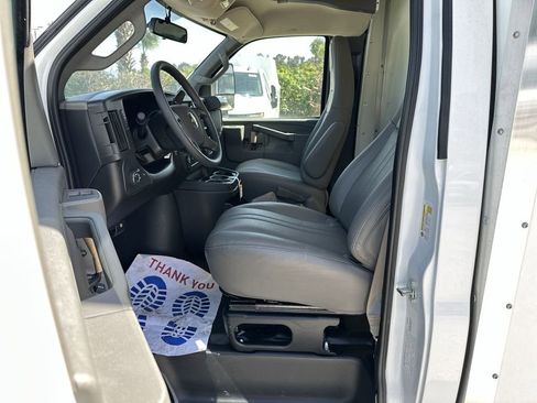 New 2025 Chevrolet Express 3500 w/ Power Convenience Package RWD image 18