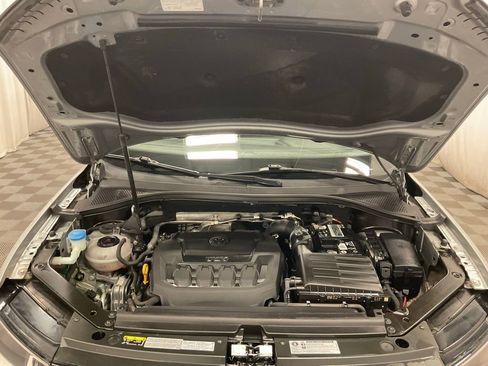 Used 2020 Volkswagen Tiguan SE image 30