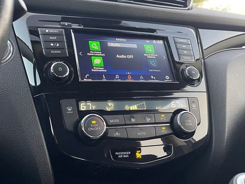 Used 2022 Nissan Rogue Sport SL w/ Premium Package image 25