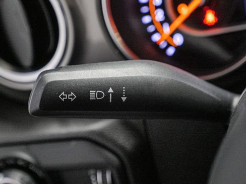 Used 2023 Jeep Gladiator Overland image 34