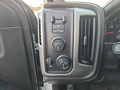 Used 2018 GMC Sierra 1500 SLT image 23