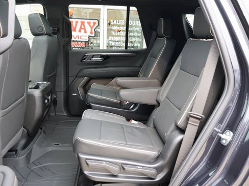 New 2025 Chevrolet Tahoe Premier w/ Sun And Tow Package image 24