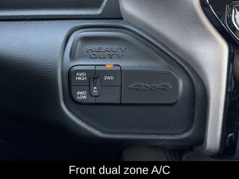 Used 2024 RAM 3500 Laramie w/ Towing Technology Group AWD/4WD image 27
