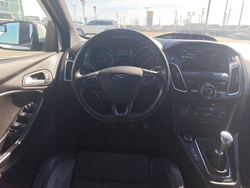 Used 2017 Ford Focus RS image 13