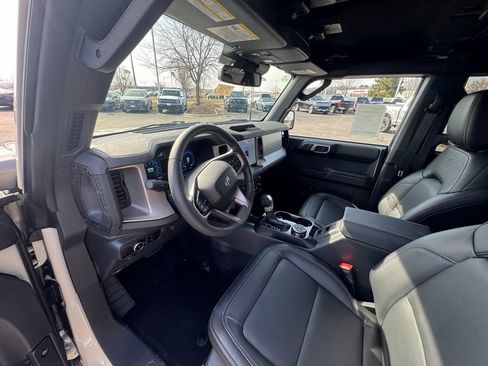 New 2026 Ford Bronco Outer Banks AWD/4WD image 14