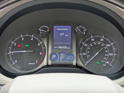 Used 2016 Lexus GX 460 w/ Premium Package AWD/4WD image 11