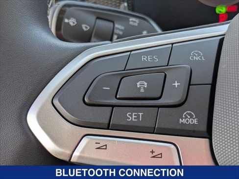 Used 2026 Volkswagen Tiguan S FWD image 14