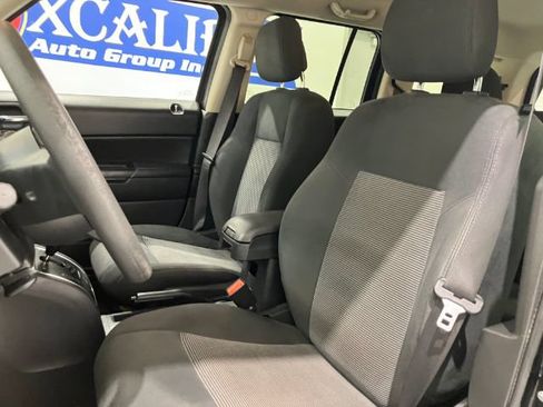 Used 2016 Jeep Patriot Sport w/ Power Value Group FWD image 17