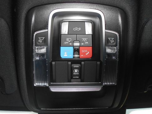 New 2026 RAM 2500 Rebel w/ Rebel Level 1 Equipment Group image 19