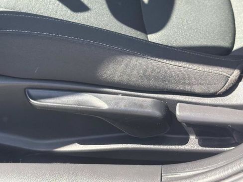Used 2019 Honda Civic EX image 19