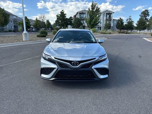 Used 2024 Toyota Camry SE FWD image 8