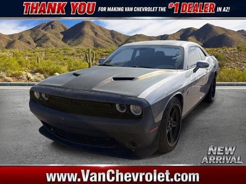 Used 2015 Dodge Challenger R/T Scat Pack RWD image 1