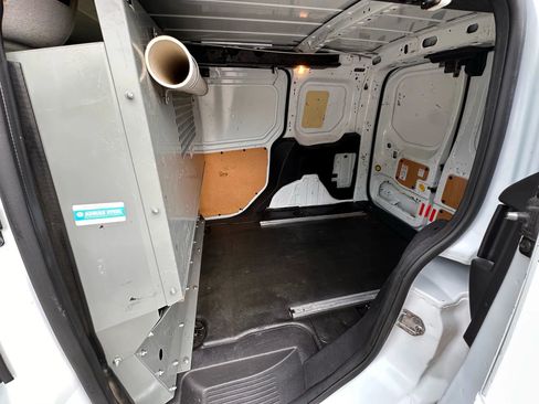 Used 2014 Ford Transit Connect XL image 18