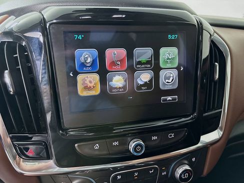 Used 2018 Chevrolet Traverse High Country AWD/4WD image 15