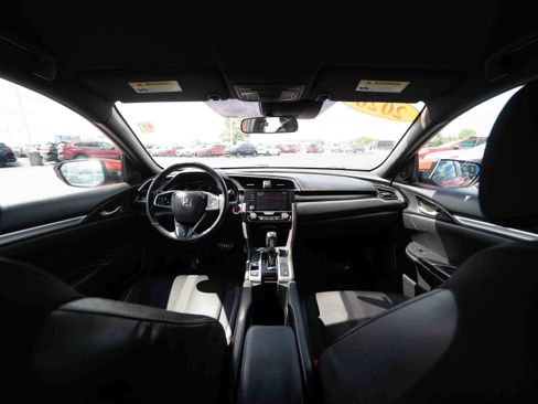 Used 2020 Honda Civic Sport image 19