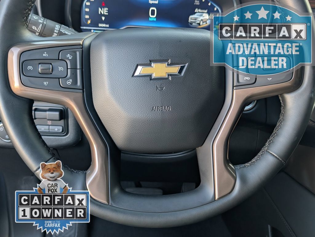 Used 2024 Chevrolet Suburban High Country AWD/4WD image 5