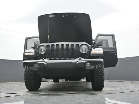Used 2023 Jeep Gladiator Sport AWD/4WD image 63