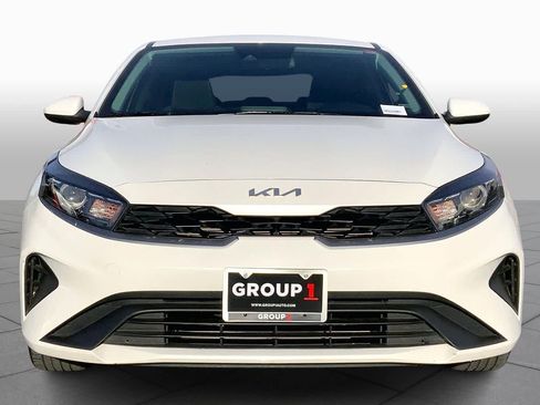 Used 2024 Kia Forte LXS FWD image 4