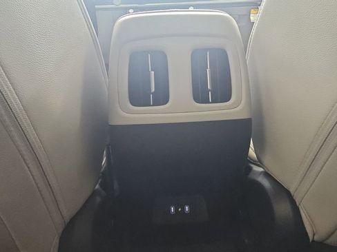 Certified 2025 Hyundai Tucson SEL AWD/4WD image 31