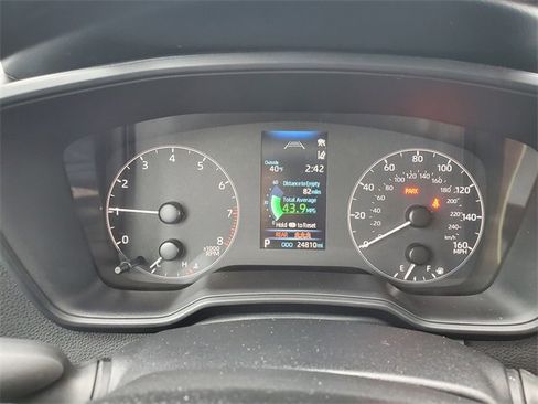 Used 2024 Toyota Corolla LE image 21