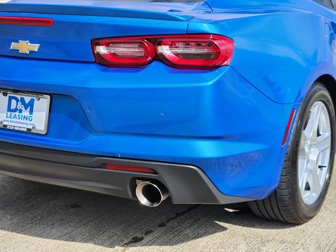 Used 2024 Chevrolet Camaro LT RWD image 14