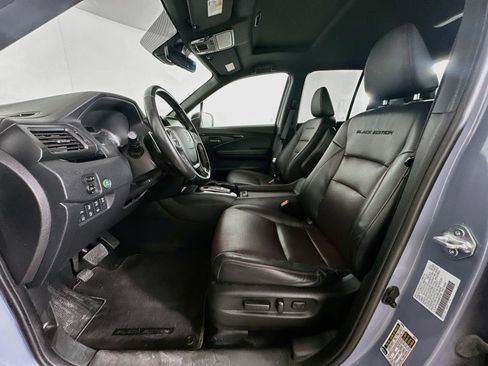 Used 2022 Honda Ridgeline Black Edition image 13