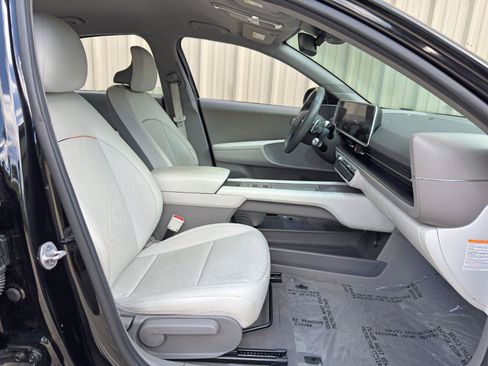 Used 2023 Hyundai Ioniq 6 SEL RWD image 14