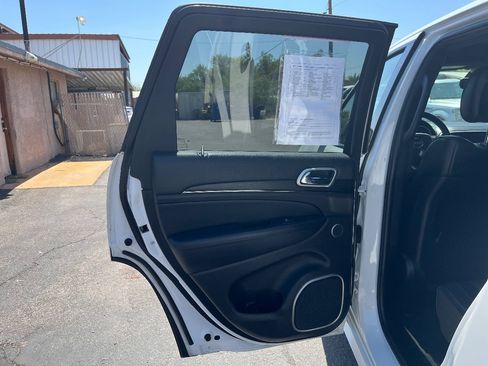 Used 2018 Jeep Grand Cherokee High Altitude AWD/4WD image 32