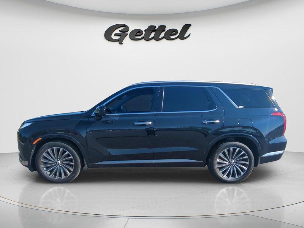 Certified 2024 Hyundai Palisade Calligraphy FWD image 8