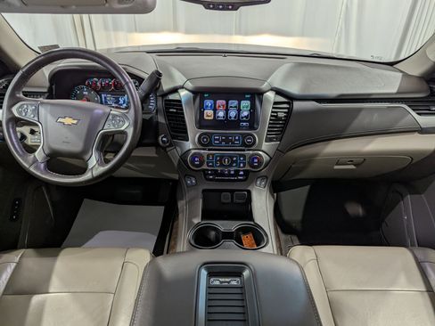 Used 2017 Chevrolet Tahoe LT w/ LT Signature Package AWD/4WD image 17