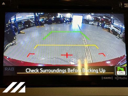 Used 2017 Subaru Legacy 2.5i Limited image 16