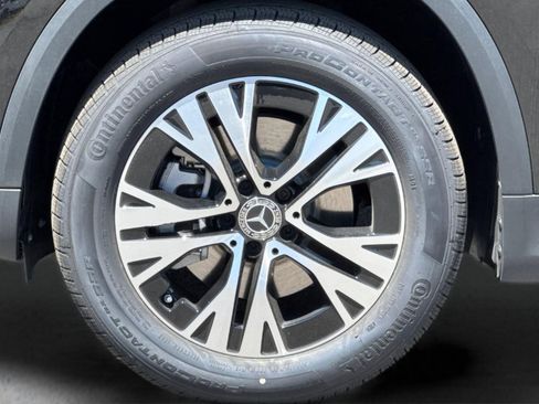 New 2025 Mercedes-Benz GLA 250 image 35