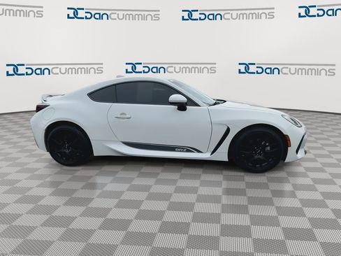 Used 2024 Subaru BRZ Limited RWD image 2