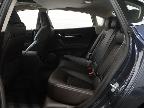 Used 2020 Maserati Quattroporte S GranLusso Q4 image 15