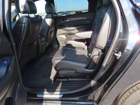 Used 2023 Buick Enclave Avenir w/ Trailering Package, 5000 lbs. AWD/4WD image 27