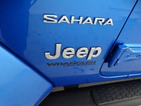 Certified 2022 Jeep Wrangler Unlimited Sahara w/ Safety Group image 24