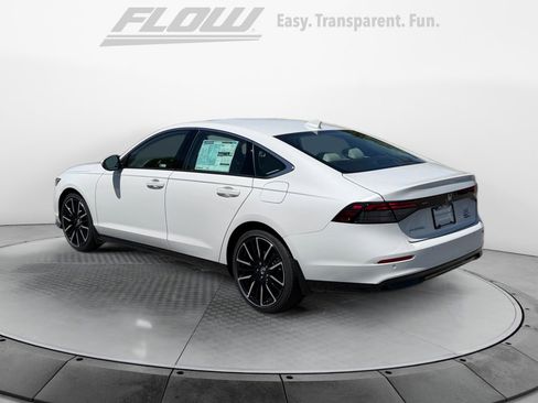 New 2026 Honda Accord Touring image 5