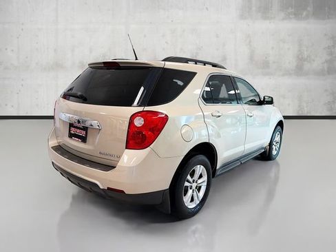 Used 2011 Chevrolet Equinox LT w/ Driver Convenience Package image 5
