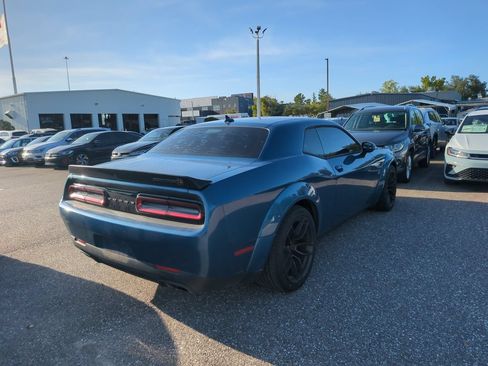 Used 2022 Dodge Challenger R/T Scat Pack RWD image 5