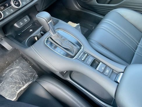 New 2026 Honda HR-V EX-L image 19