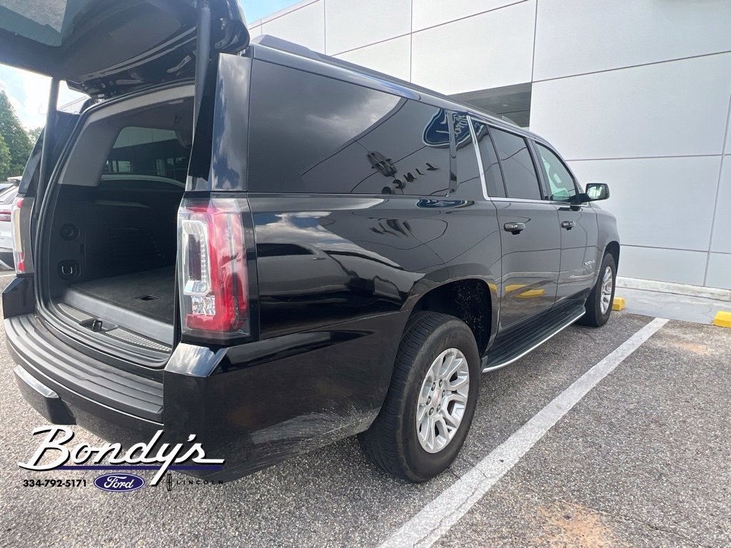 Used 2020 GMC Yukon XL SLT AWD/4WD image 4