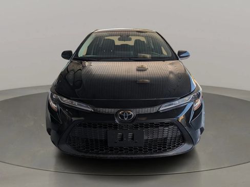 Used 2020 Toyota Corolla LE FWD image 8